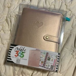 The Happy Planner agenda cover